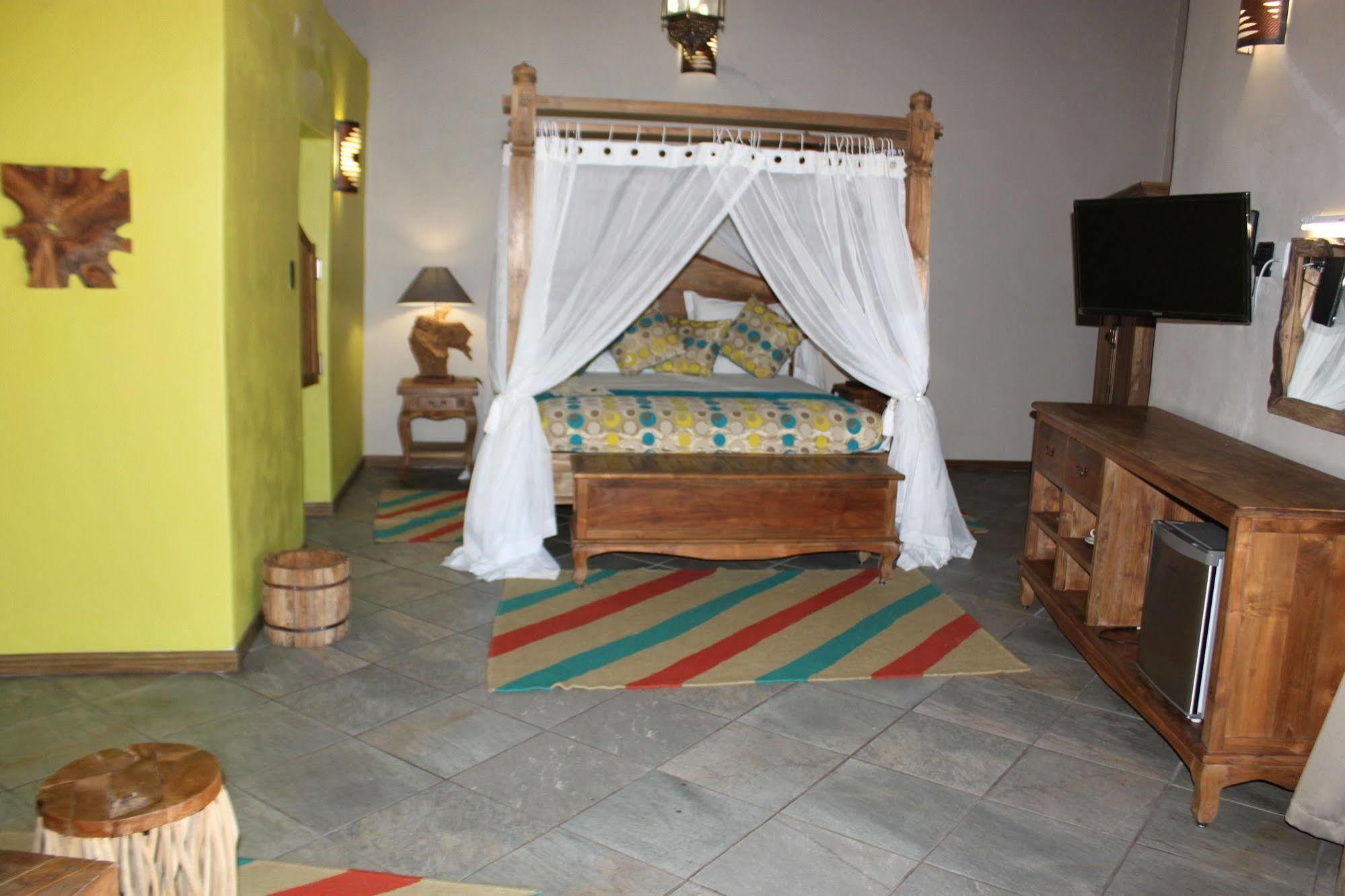 N'Taba River Lodge & Spa Port Saint Johnʼs Extérieur photo